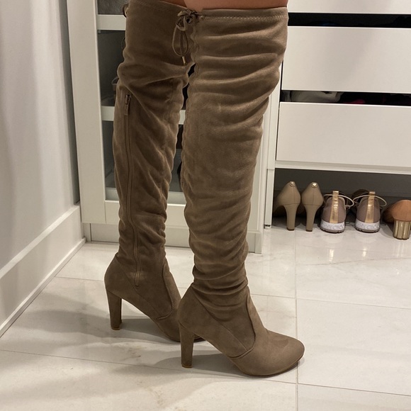 Knee-high taupe fall boots - Picture 4 of 5